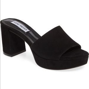 HAYES PLATFORM SLIDE SANDAL BLACK VELVET 8
